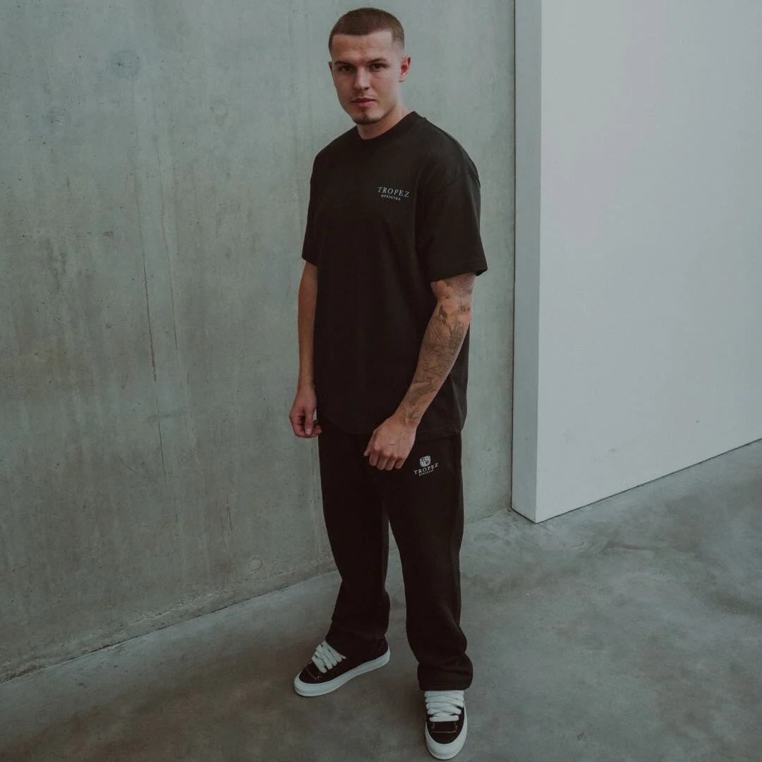 Maison Tee - Black - Image 5