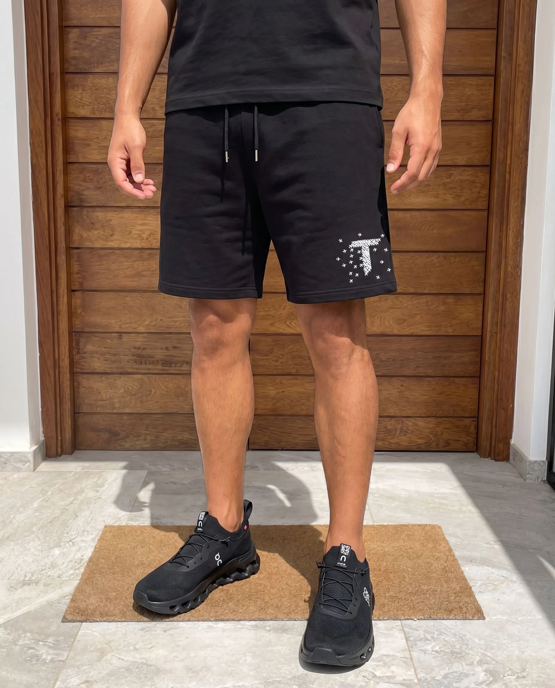 Concorde Shorts - Black - Image 4