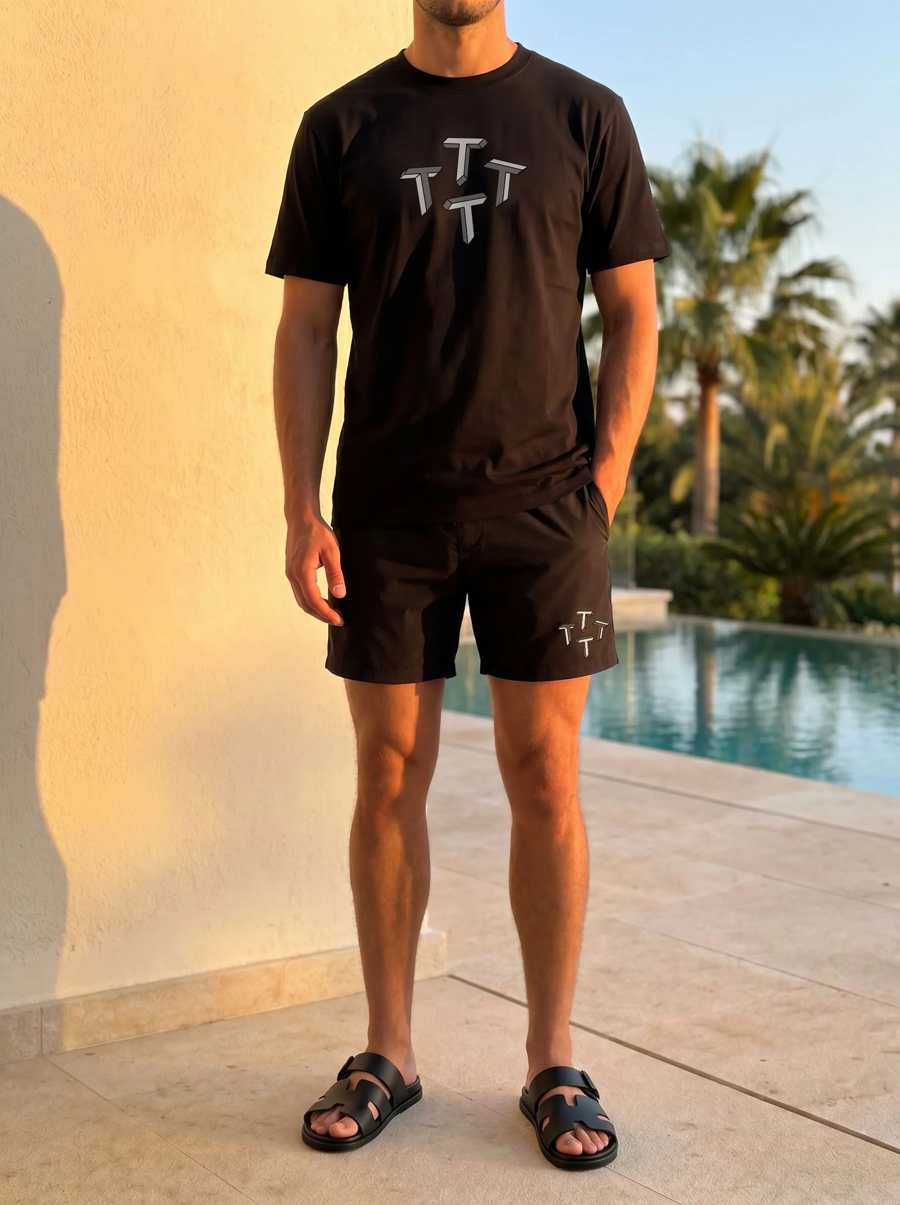 Quattro Tee - Black - Image 2