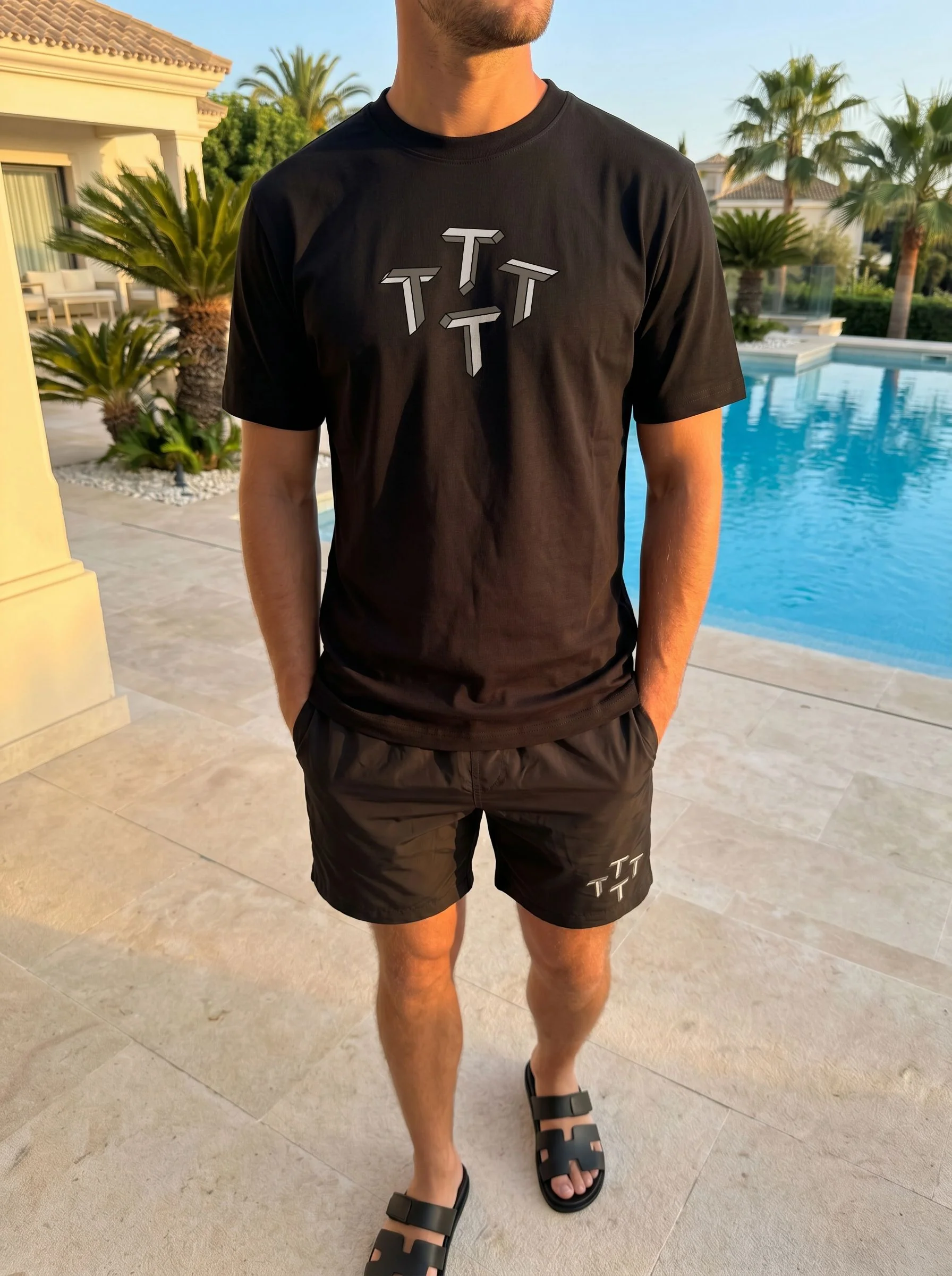Quattro Tee - Black - Image 3
